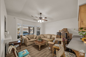 Photo 5 for 2990 E Riverside Dr #118