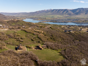 5833 E Old Snowbasin Rd MLS #2081964