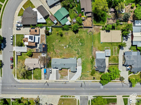 210 E Greenwood Ave MLS #2082103