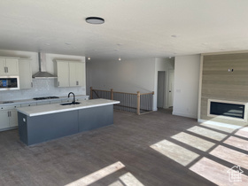 Photo 4 for 6717 W Smithson Cir