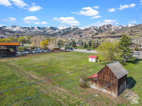 Photo 4 for 1745 Old Ranch Rd