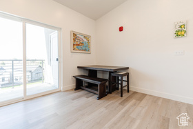 Photo 4 for 475 W 60 South #L303
