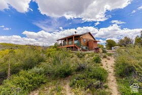 Photo 2 for 2185 Crestridge Rd  #51