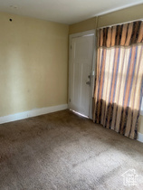 Photo 3 for 2531 Fowler Ave