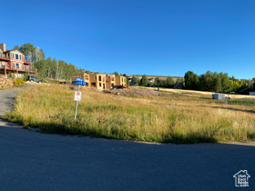 427 W Overview Dr MLS #2082989