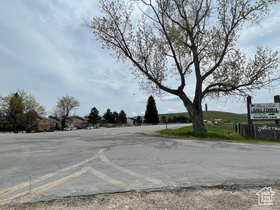 2195 S Bear Lake Blvd MLS #2082990