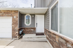 Photo 4 for 917 N Harbor Village Dr #4