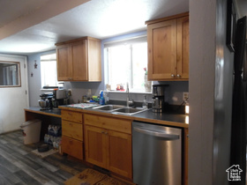 Photo 6 for 477 W Grand Cir