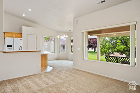 Photo 6 for 504 E Majestic Dr