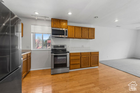 Photo 6 for 4878 S Highland Cir #6