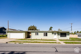 Photo 1 for 395 N 1st St