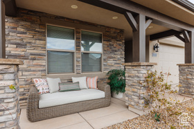 Photo 2 for 273 N Puerta Dr