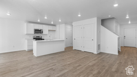 Photo 4 for 881 E Oakum Ln #2301