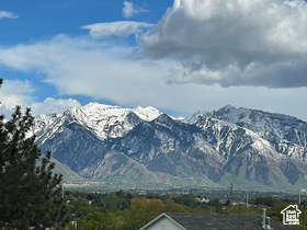 1342 W Morning Sun Dr MLS #2084876