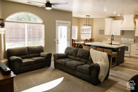 Photo 3 for 40 N Stone Mountain Dr