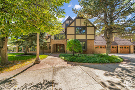Photo 2 for 305 S Rachel Ln