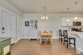 Photo 5 for 927 W Coral Charm Way #M202