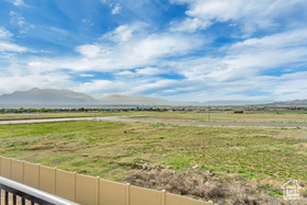 Photo 4 for 927 W Coral Charm Way #M202
