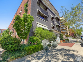 Photo 5 for 125 E 1st Ave #206