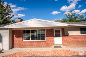 Photo 2 for 4872 S Burch Creek Dr