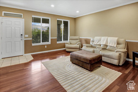 Photo 4 for 356 N Wrathall Cir