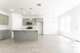 Photo 5 for 2817 N Red Velvet Ln #2330