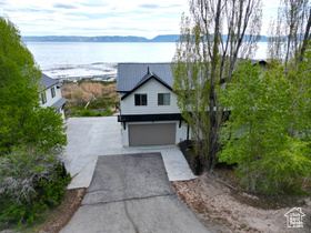 Photo 6 for 2500 N Bear Lake Blvd