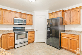 Photo 3 for 684 S 2150 West #203