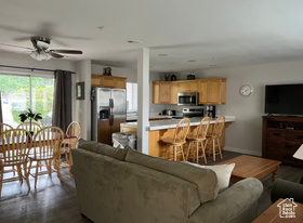 Photo 3 for 1845 W Canyon View Dr #1204
