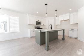 Photo 3 for 1077 N 3685 West #252
