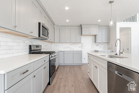 Photo 5 for 1549 W Boseman Way #601