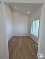 Photo 5 for 368 E Stafford St #127