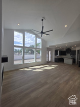 Photo 6 for 368 E Stafford St #127