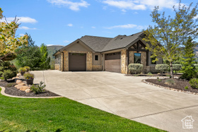 Photo 4 for 3858 E Eagle Ct