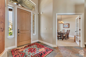 Photo 3 for 2116 E Falcon Ridge Dr