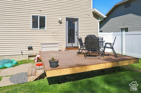 Photo 5 for 679 S Trail Cir