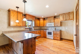 Photo 6 for 2029 S Cottage Ln