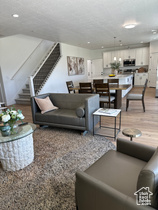 Photo 5 for 7927 N Bristlecone Rd #204