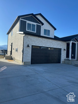 Photo 2 for 7927 N Bristlecone Rd #204