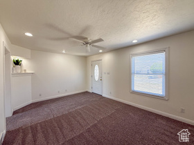 Photo 5 for 346 Columbia Dr