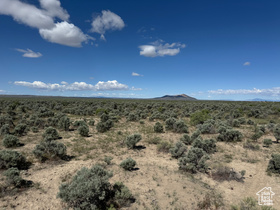 7500 N 3900 W MLS #2087571