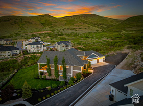 Photo 2 for 15113 S Cedar Meadow Cir