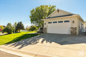 Photo 3 for 5167 N Rodeo Cir #6
