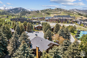 Photo 3 for 2025 Canyons Resort Dr #B7