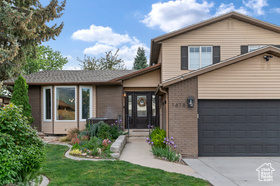 Photo 2 for 1616 E Waters Ln