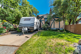 Photo 2 for 1789 N Stayner Dr