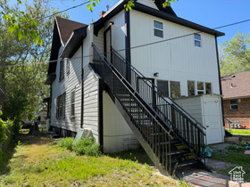 Photo 3 for 2746 S Madison Ave