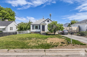Photo 2 for 326 E 39th