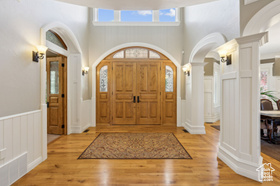 Photo 3 for 870 E Quail Hollow Cir