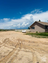 Photo 4 for 3541 E Hwy 40